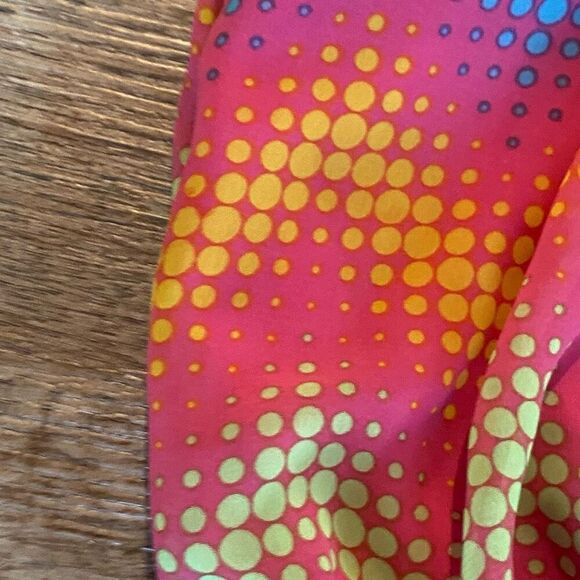 Dollhouse Multicolor geometric sleeveless top size 2T - Picture 3 of 7